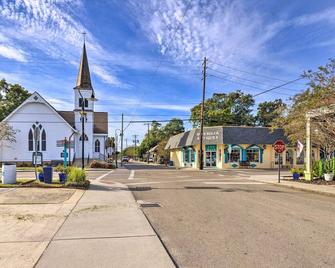 Old Town Getaway, Walk to Shopping, Dining, & Bay! - Bay Saint Louis - Budynek