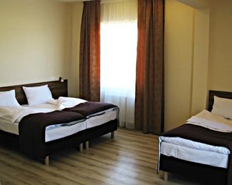 Hotel Czerniewski - Warsaw - Bedroom