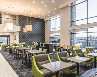 La Quinta Inn & Suites by Wyndham Walla Walla - Walla Walla - Restaurant