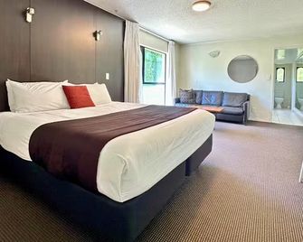 The Towers on the Park - Christchurch - Bedroom