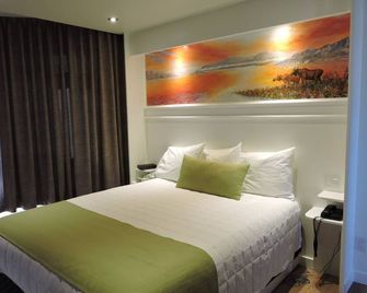 Almo Court Motel - Cranbrook - Habitación