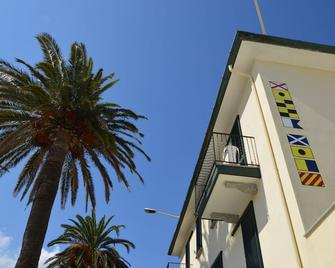 Residence Villa Miky - Albenga - Budova