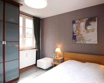 T3 duplex avec parking à La Bourboule - 拉布爾布勒 - 臥室