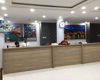 Venetian Hotel - Addis Ababa - Front desk