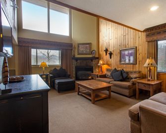 Bluegreen Vacations Blue Ridge Village, an Ascend Collection Resort - Banner Elk - Chambre