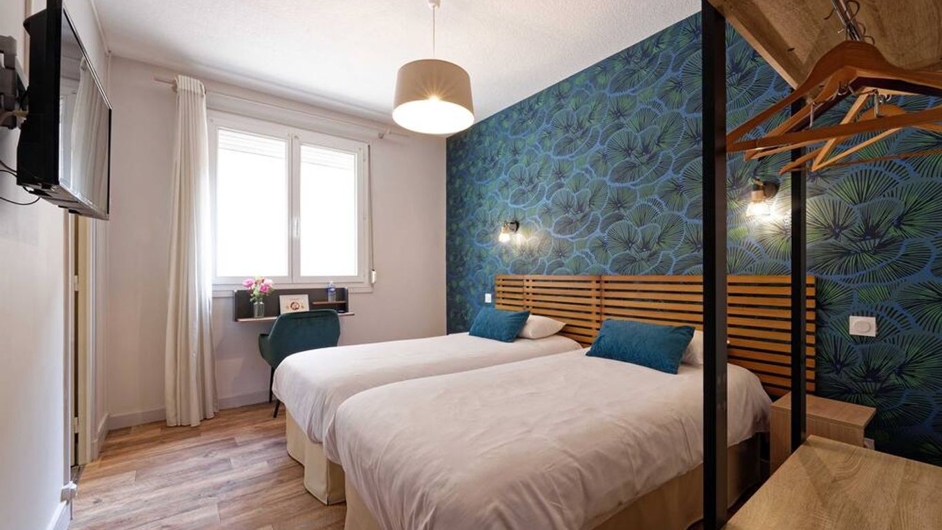 Contact Hôtel du Commerce et son restaurant Côte à Côte