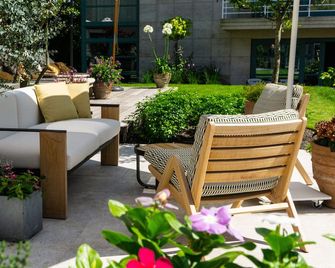 Hotel Iris - De Panne - Patio