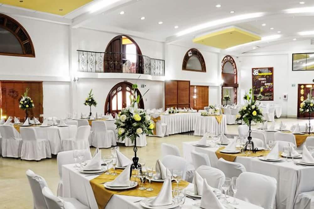 Hotel El Lago - Paipa - Sala de banquetes