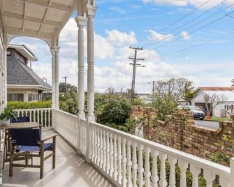 Wallace Apartment - Herne Bay - 스탠리 포인트 - 발코니