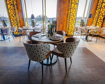 Fletcher Hotel-Restaurant Byzoo Emmen - Emmen - Restaurante