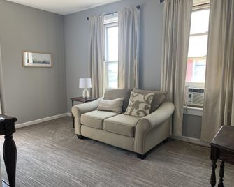 Naples Hotel - Naples - Sala de estar