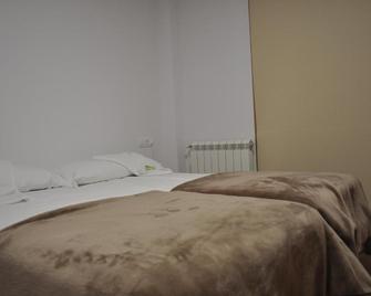 Pons Minea - Puertomarín - Habitación