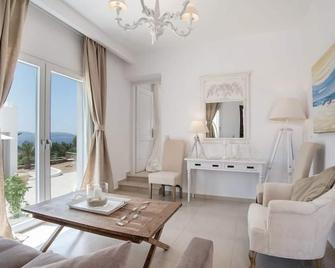 Villa Sofia, The Best Seaview Of Naxos - Naksos - Pokój dzienny