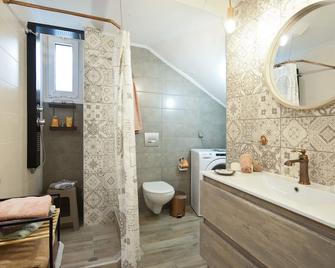 Luxury Seafront House Nearby Delphi, Central Greece - Itéa - Koupelna