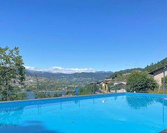 Grazioso appartamento con vista spettacolare sul lago - Tenna - Pool