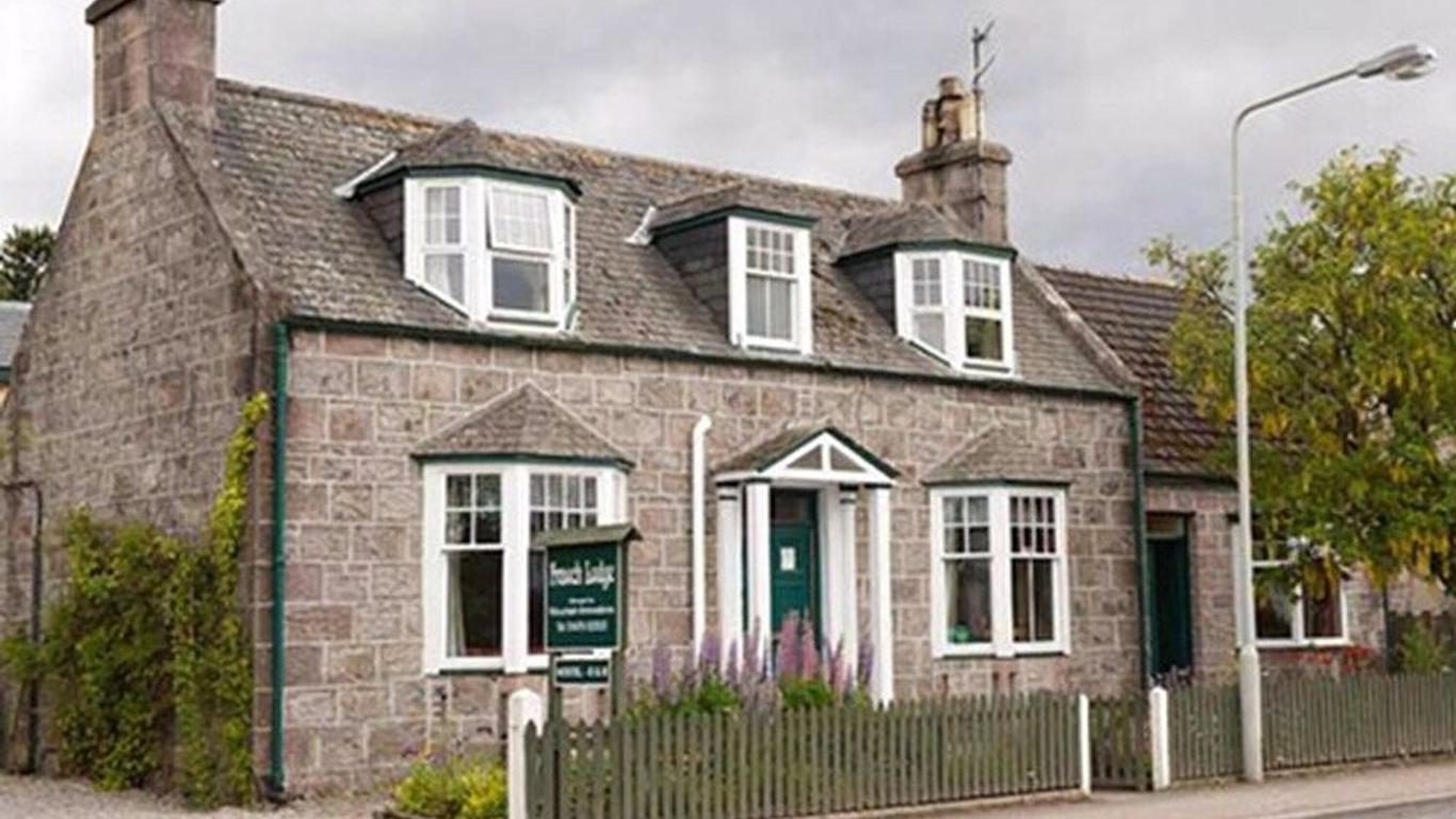 Fraoch Lodge