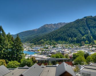 Four Seasons Motel - Queenstown - Näkymät ulkona