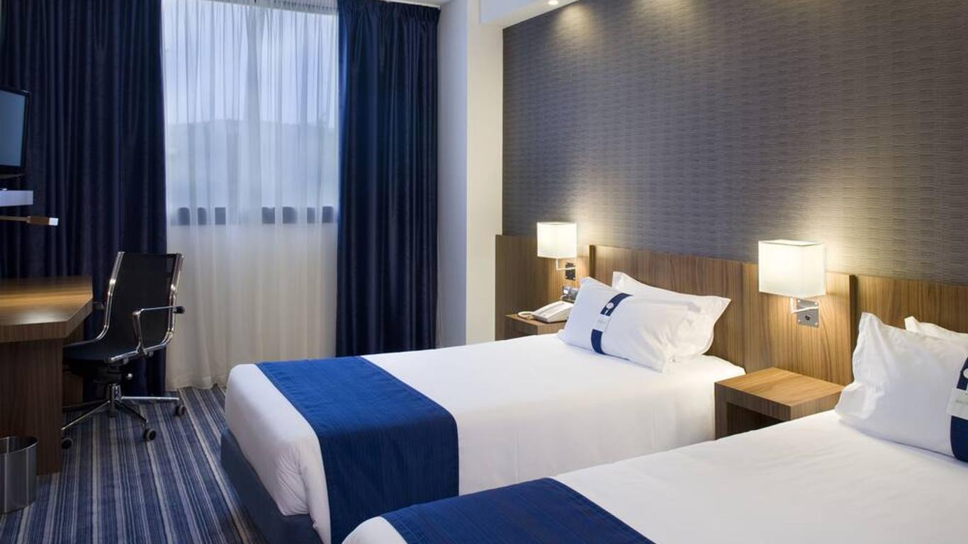 Holiday Inn Express Campo De Gibraltar - Barrios By IHG