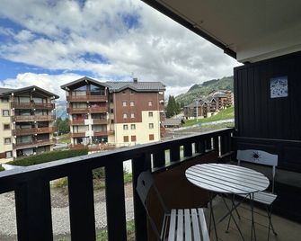 Studio Renove Pour 4 Pers, Animaux Admis - Fr-1-642-103 - Morillon - Балкон