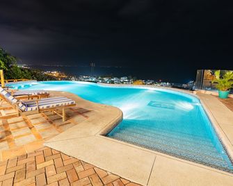 Nativa Bambu - Montañita (Guayas) - Piscina