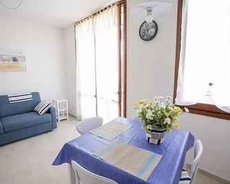App.To Lo Scoglietto - Lo Scoglietto - Portoferraio - Dining room