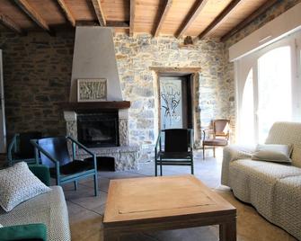 Country Holiday Home - Menditte - Sauguis-Saint-Étienne - Sala de estar
