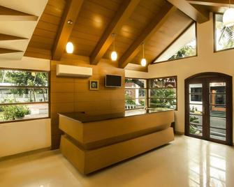 Shelter Beach Resort - Semmanjeri - Rezeption