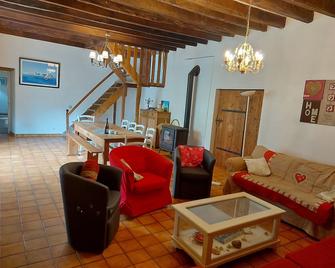 Country Cottage / Gite - Goudelin - Pommerit-le-Vicomte - Sala de estar