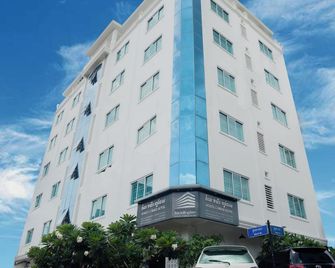 White Corner Hotel - Phnom Penh - Building