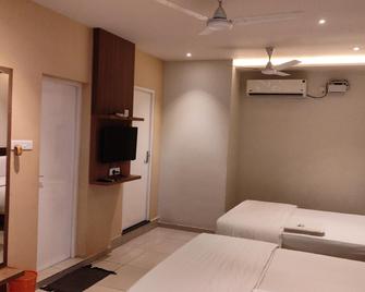Hotel Sri Bhavan - Palakkad - Camera da letto