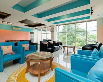 Hotel Bogor Indah Nirwana - Puncak - Lounge