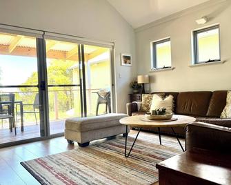 Margaret River Beach Houses - Margaret River - Wohnzimmer