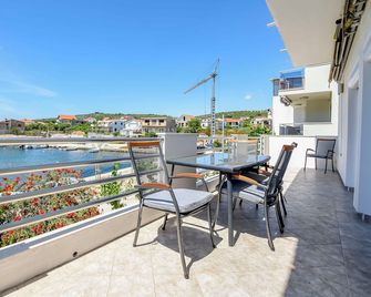 Apartment Bosiljka - Rogoznica - Balcony