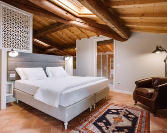 Villa Padovani Relais de Charme - Pastrengo - Habitación