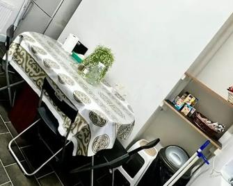 Manchestercity/2bed/house/kingbed/wifi/breakfast - Manchester