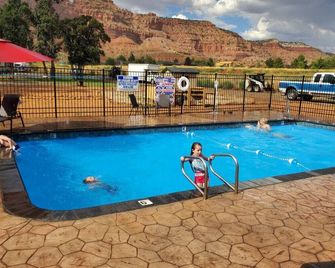Crazy Horse Rv Resort - Kanab