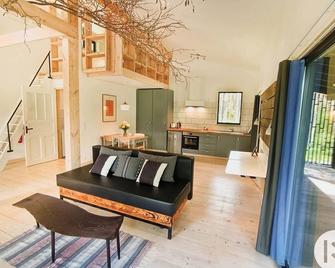Rabarberi LV just 15min walk to SeaSide - Saulkrasti - Living room