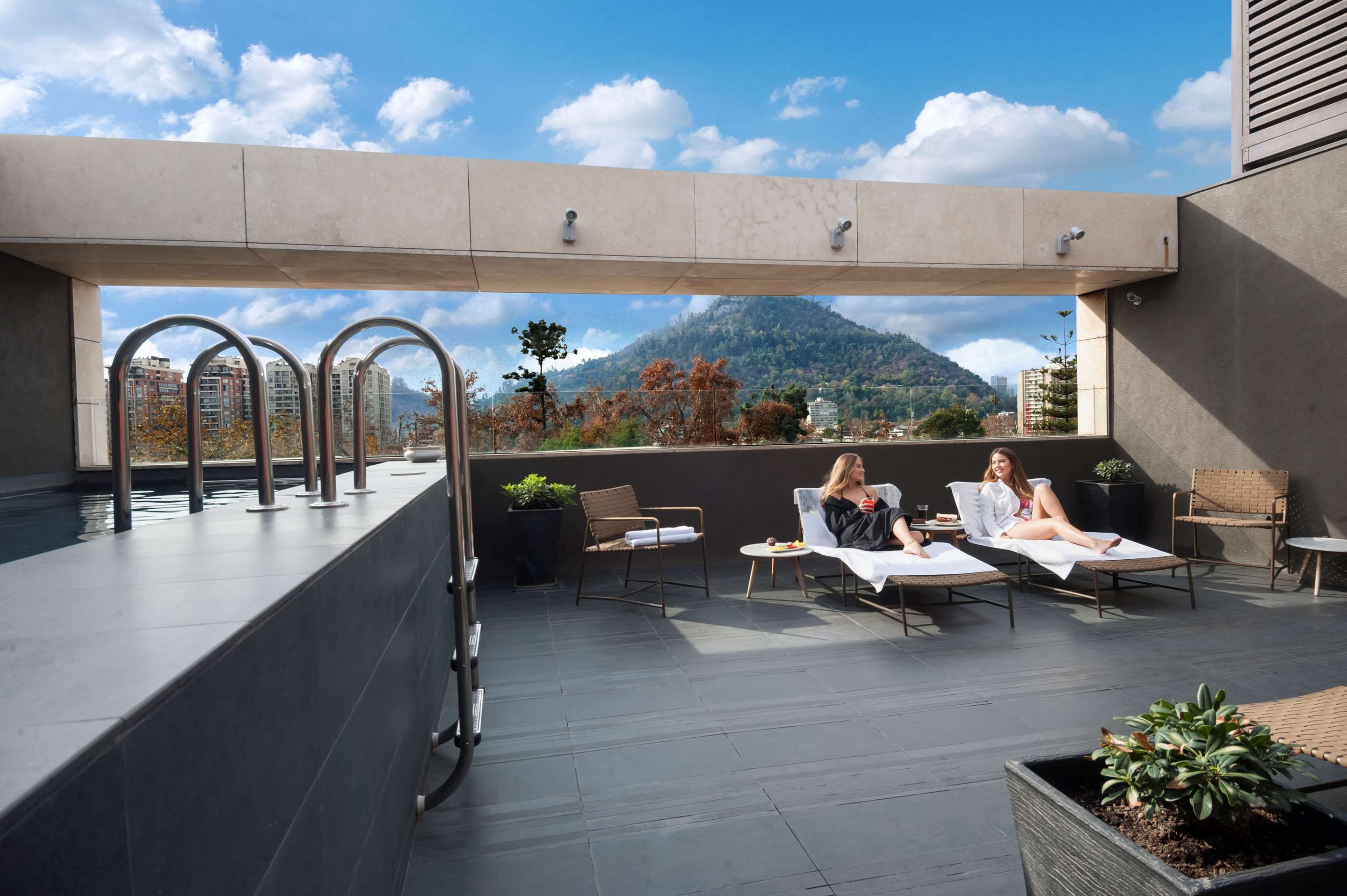 Hotel Ismael thumbnail 3