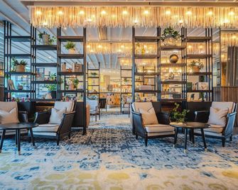 The Runnymede On Thames - Egham - Lounge