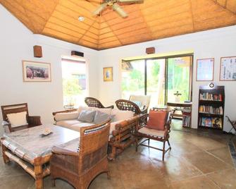 Kasem Island Resort - Kanchanaburi - Comedor