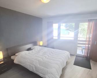 Appartment Famylove Willkommen in Ihrem Rückzugsort in Leukerbad Natur, Komfort & Erholung direkt vor der Tür - Leukerbad - Bedroom