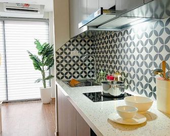 Hanopalais Residence Vu Ngoc Phan - Hanoi - Cocina