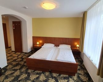 Hotel Der Tannenbaum - מינכן - חדר שינה