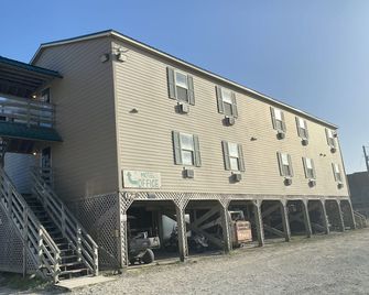 Seaview Pier And Motel - North Topsail Beach - Building