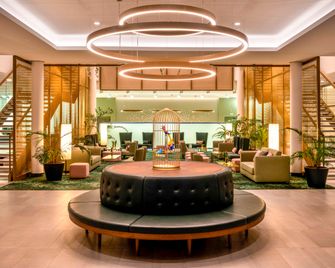 メーベンピック ホテル シュツットガルト メッセ ＆ コング - シュトゥットガルト - ロビー