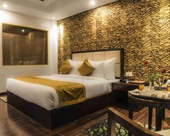 Treehouse Mars Valley View - Shimla - Κρεβατοκάμαρα