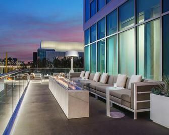 Courtyard by Marriott Santa Monica - Santa Monica - Balcony