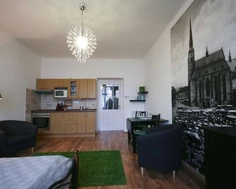 Apartmán Mrakodrap - Pilsen - Wohnzimmer
