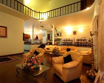 The Hideaway Hotel - Bandarawela - Lobby