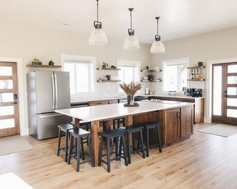 Cow Palace \nexperience Rustic Charm And Tranquility At Our Old Milk Barn. - Preston - Kitchen